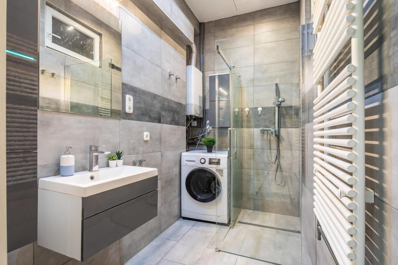 Cozy & Central Apartment With 2-Bedroom Budapešť Exteriér fotografie